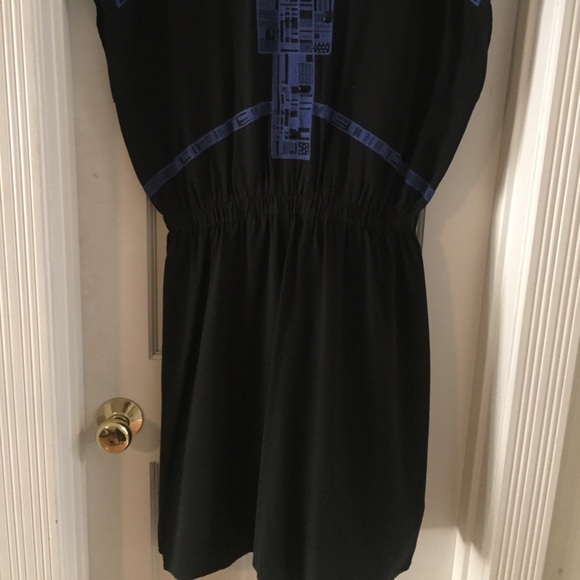 Size S, Cynthia Vincent dress - Picture 3 of 4